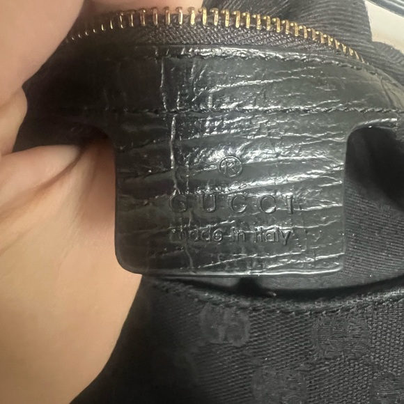Authentic Gucci GG Canvas Hasler Hobo! Rarely used! Beautiful! - Picture 3 of 8